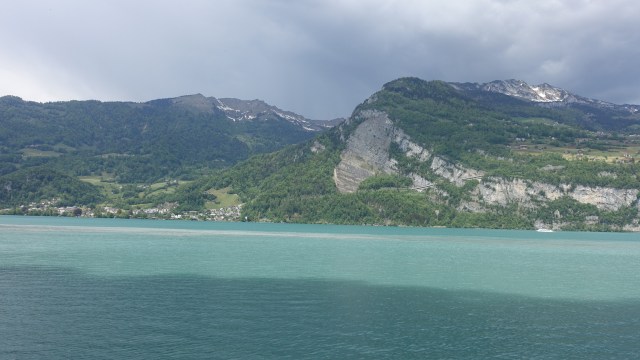 B0D03F02-3DB2-4503-95A6-D2CBA1664687