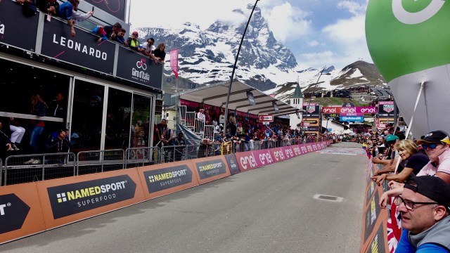 B1056D1C-316E-460F-9D4D-7853282CBDFA