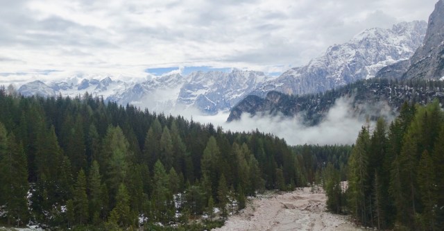 B3252936-E72C-4642-8273-F916DD8D876C