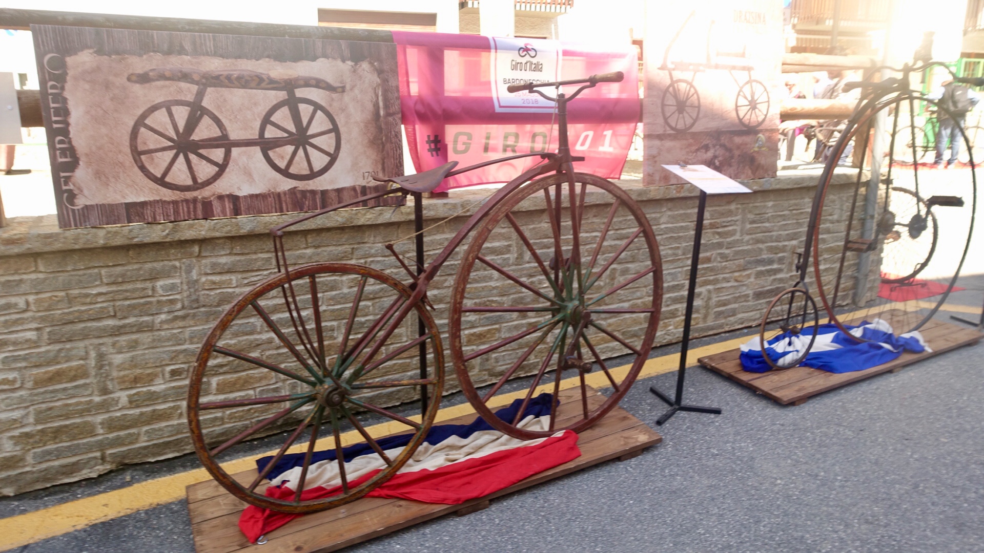 C9EF461A-0885-4EB7-B9A4-C71953042F2C