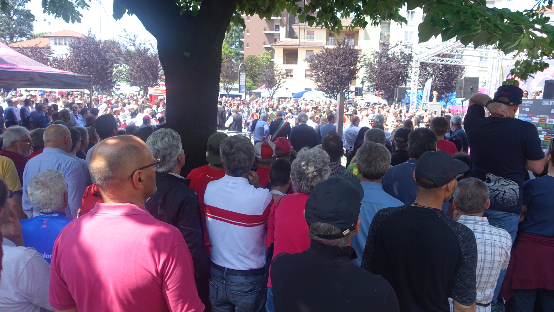 DC2038A1-8181-4A36-BE94-62A812483B25