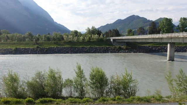 DF949EB0-66E7-428E-AD90-0CC8A46EC40E