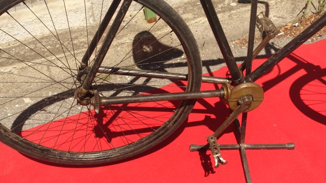 DFF6436D-D0F3-4685-9CC1-B6DE847B715D