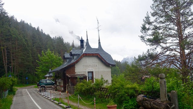 E571F3F8-3272-4D59-ACFC-48F6481235A6