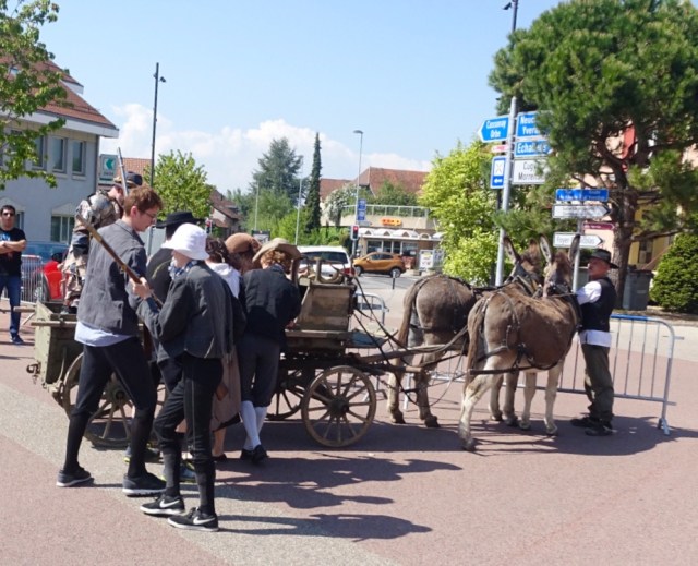 EC1B6135-E5A0-48CE-B5D7-F37EC27FE081