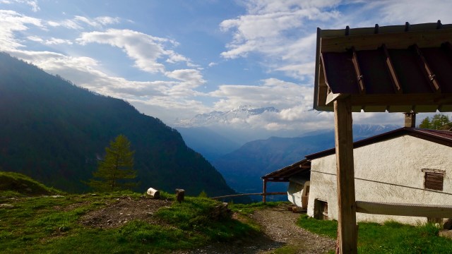 EEEDC307-61AB-4D06-AFBC-A66B0021DF07