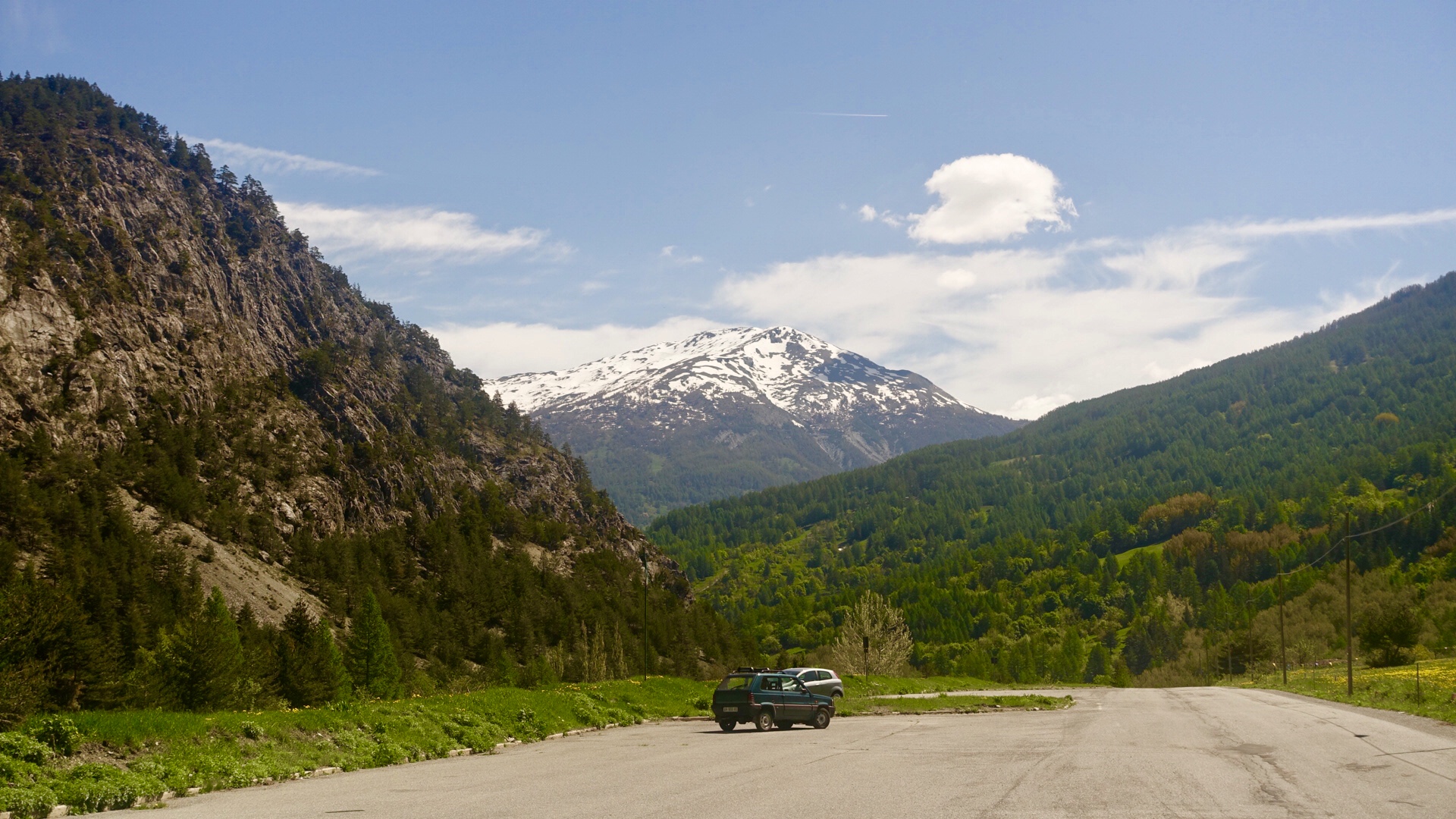 F99DCCFB-479E-47CC-AC3F-D5EECCCFEFCC