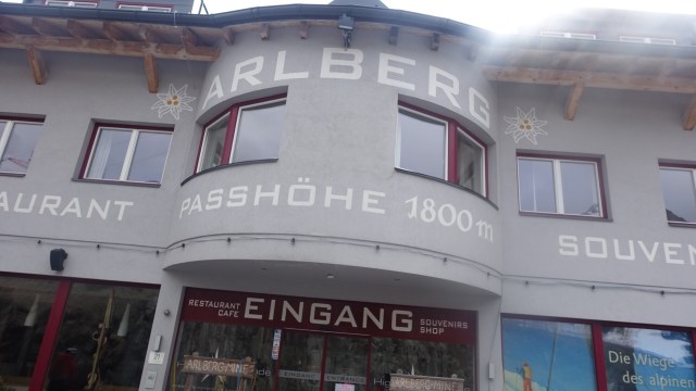 FED14100-64EE-4785-A63C-B9C670B7D63C