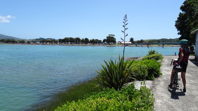 2BEDC52C-0EF8-45D5-A2AC-6D7EA5071AB9