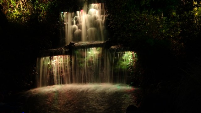 434B4B65-C35E-49F3-9B6C-DB1EF1BE745A