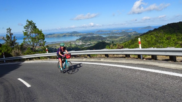 54BEAB6B-2FE8-48FE-86D4-EE0E07237BC4