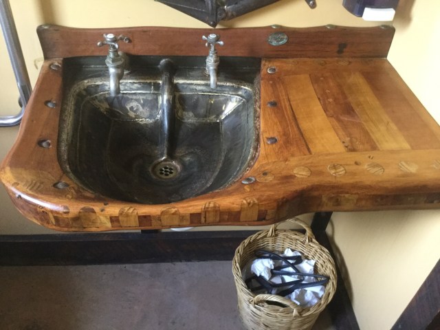 8F971C3C-2D8F-4C0C-B750-65BAF7547B1A