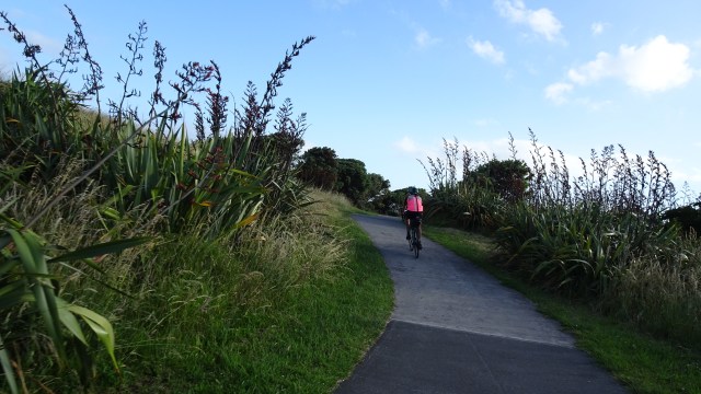 9958FA42-F43C-4CAB-88A2-9573E10B4FB8