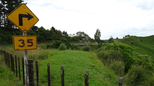 DFD554CD-B7A7-4ABB-AAA5-623DAFB5B6D1