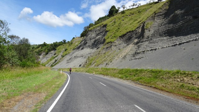 E8EEA20D-5C38-4AC0-BB58-A6C5E30DD227