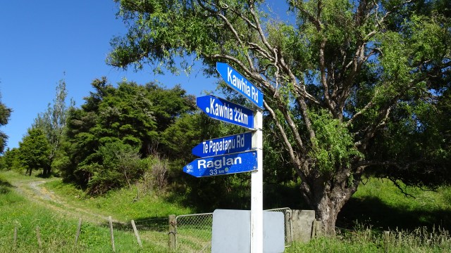 F1FDD48C-2910-4A47-A1F6-B437E5043000