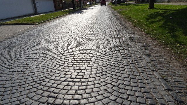 12BCB8A6-023F-439B-B3DE-5854B1155263