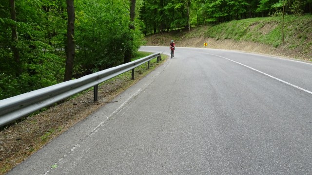 30AB71C0-12CA-4C0F-8931-F7E9CD215D3E