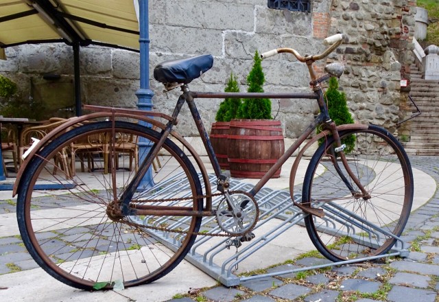 31C3298B-8366-49A8-8EDC-5191E5A6ECF3