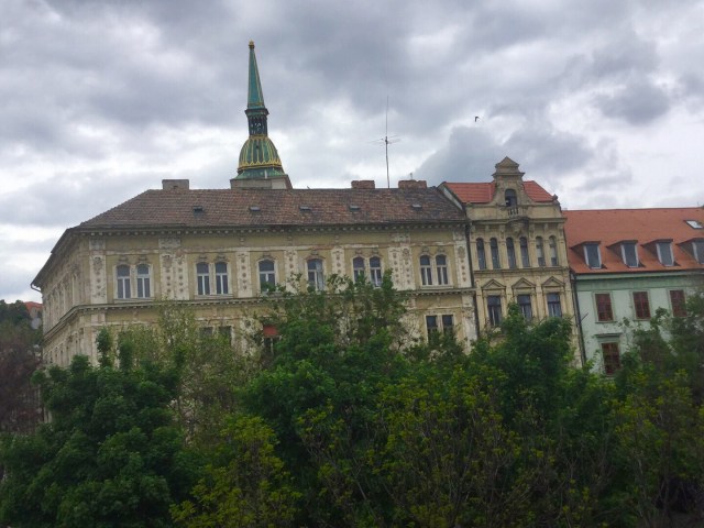 563E69C9-0AD4-4788-813A-8BD27535AEA7