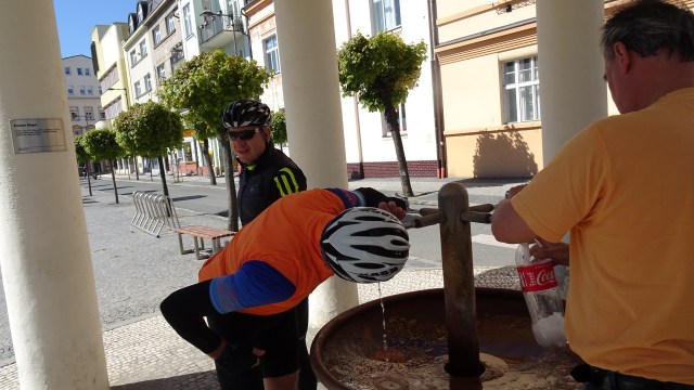 60BB5EC1-54E7-4DAA-95A7-DA6C136A46EF