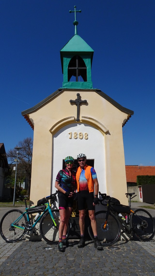 6CCFCC6E-B763-45C7-9985-95E4736801D2