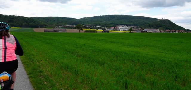 796CBAF6-E70E-439F-A803-1C9BAE666F5B