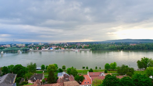 7DE8A197-E4DF-48BB-A59B-6135F914738D