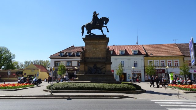 AFD50050-2897-4ED3-986B-377ACD3AF7C1