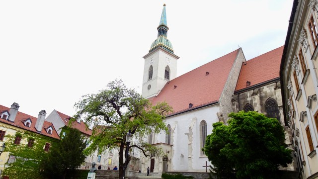 B062CC04-299B-4FD4-B1BE-2BB9DE124871