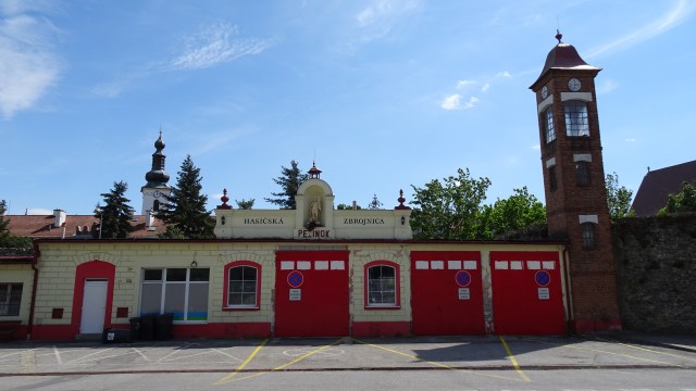 B2ECE824-A129-482F-A1F5-A18BB5688980