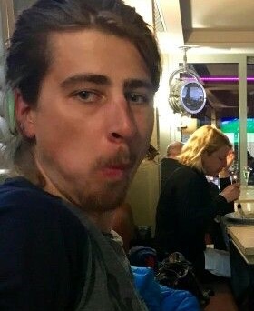 BD0F05D3-7DF9-48E5-9EA3-0C8407EFF725