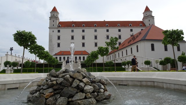 C2FDFF1C-CDF0-49E4-A77B-38CE6454FF73