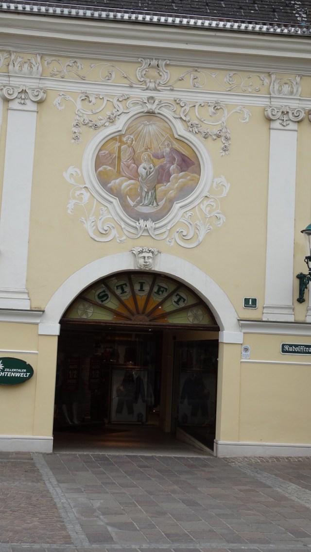 D3DCE802-6C1A-4A3F-AC4B-316B4278A85B