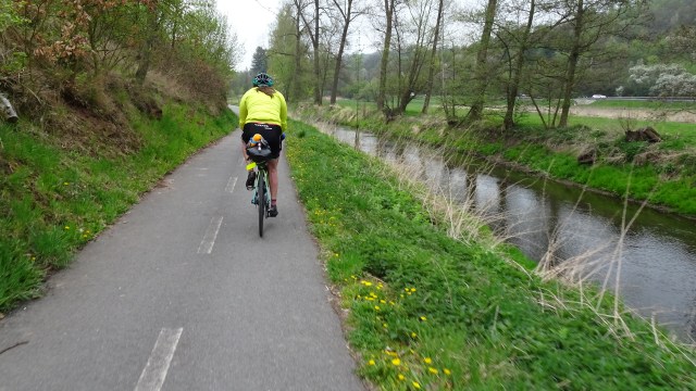 FB8CE9A2-403E-4F3A-BB2D-AE8A2CA90421