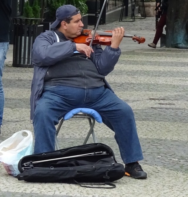 FFC32148-898A-489D-B83A-72AC60D12D3C