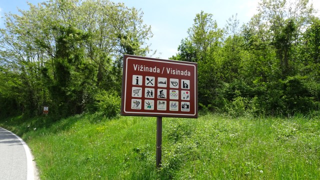 07CEF74E-9D79-41A8-8763-576B3D078C7D