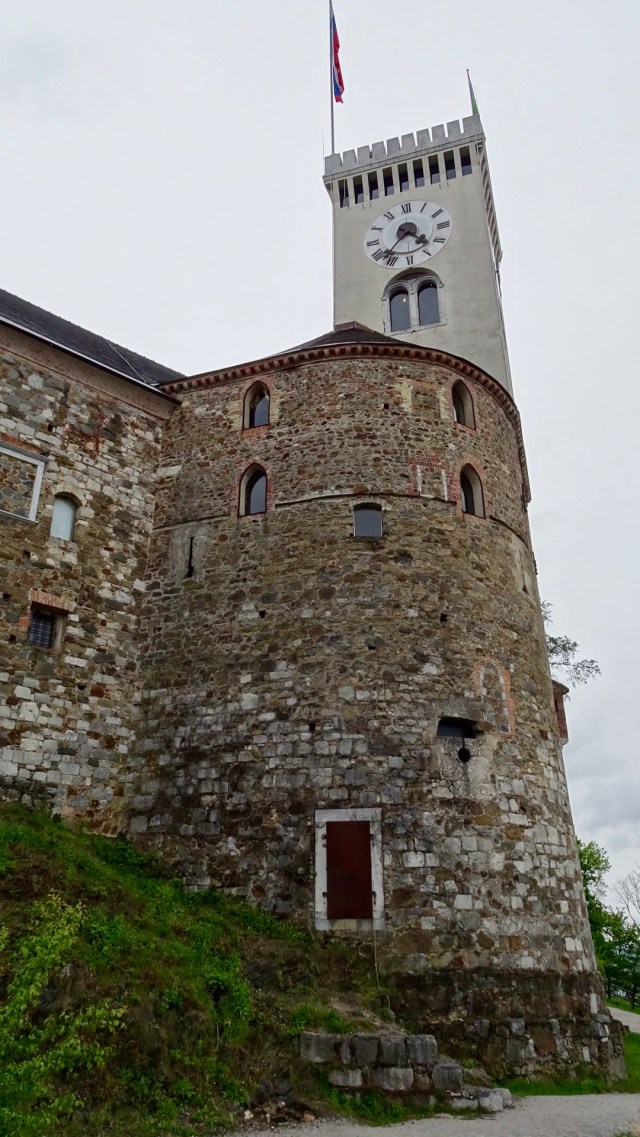 0BECCA4A-6E87-4074-AA30-B4C556A4C7BE