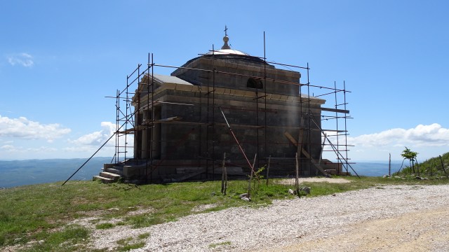 0FCA2F17-5911-4968-8C5B-502FC7EC92C6