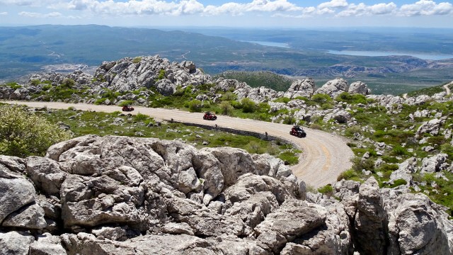 1192707E-9060-4FD4-A23A-611B83DE0884