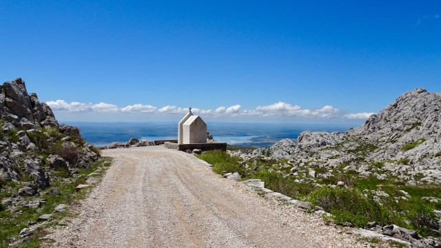 1998DC63-E1A2-43D2-95BB-B3BB9D8A4DBB