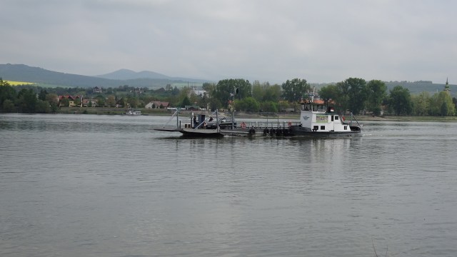 33865618-D5A7-4100-B4E1-F8F7797C4EB6