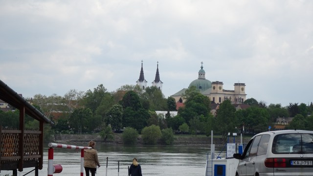 3BB2238D-40AC-4262-AEFD-EE98BFC10BB0