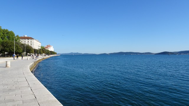 3FBBD0DD-5D73-44E0-B989-F909D353466C