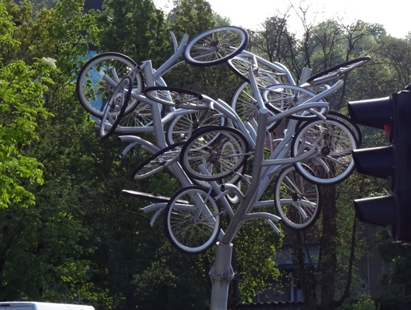 41CE4D1D-72E6-4CC8-8D39-4F9AE45195F9