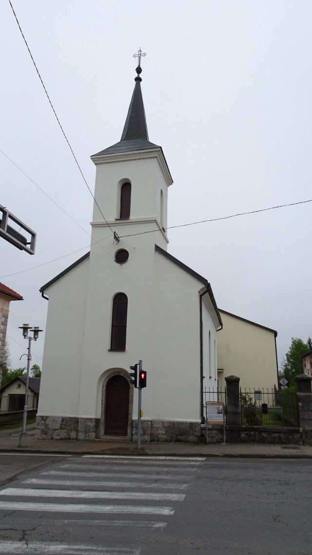 598A48FE-EC10-42E1-82F9-29B1CBDB94DE