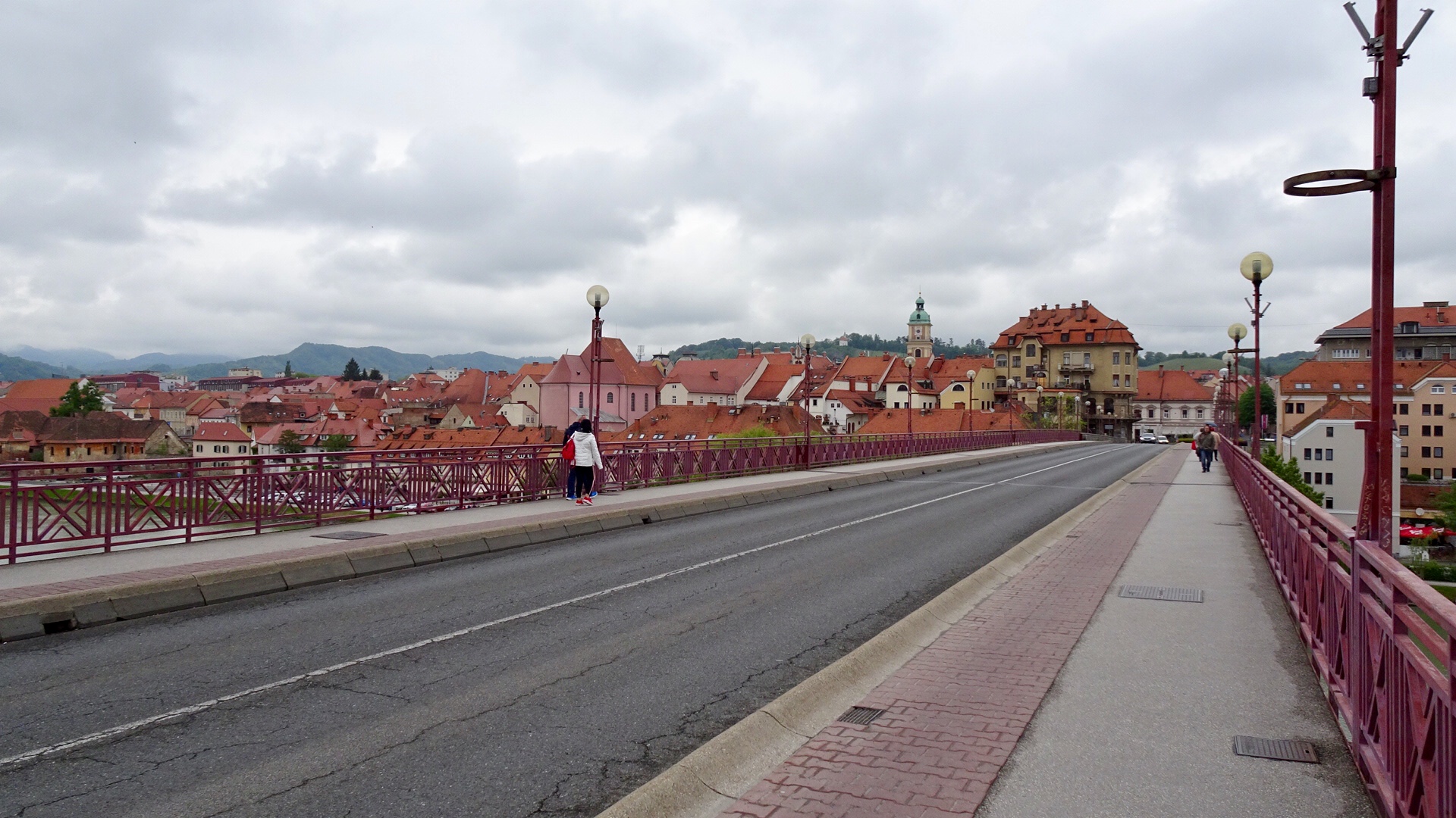 6571CDE2-9EF5-4151-A4B5-700DCC8DB191