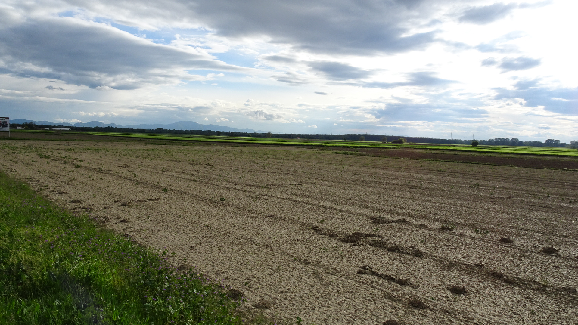 86DBBF84-ECBE-4EDE-9EF3-FBD9DF3E00DA