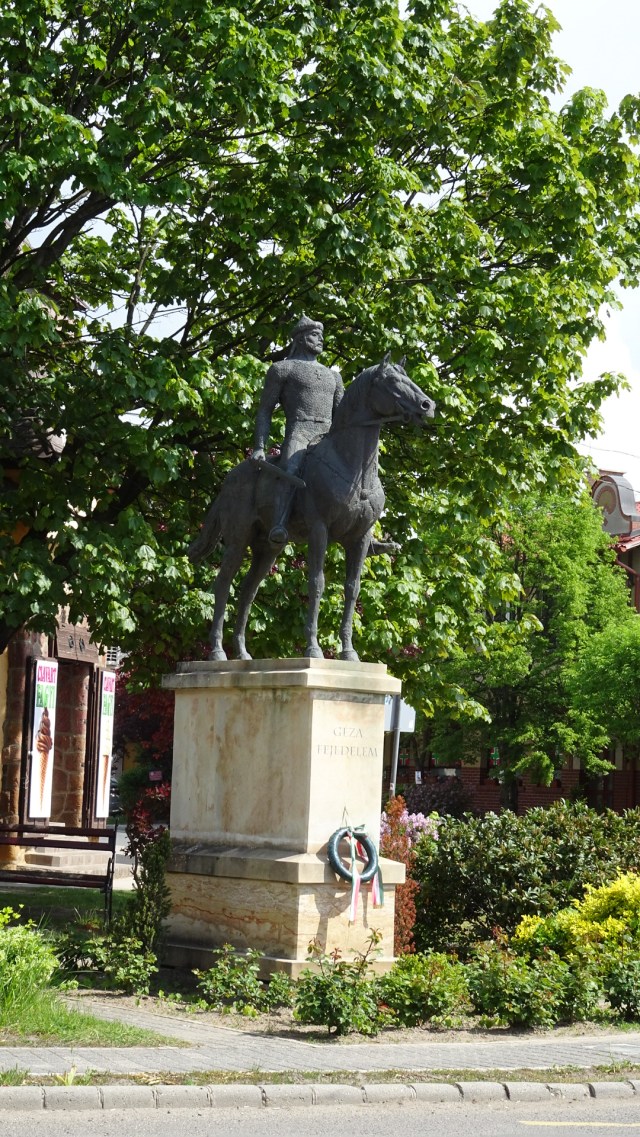 879D8DD5-B10C-4604-967A-137E110BBD47