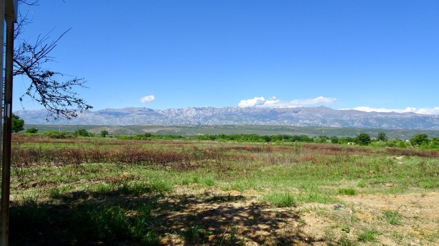 8D12700B-6EA0-4507-BBD9-702A91BEFFE6